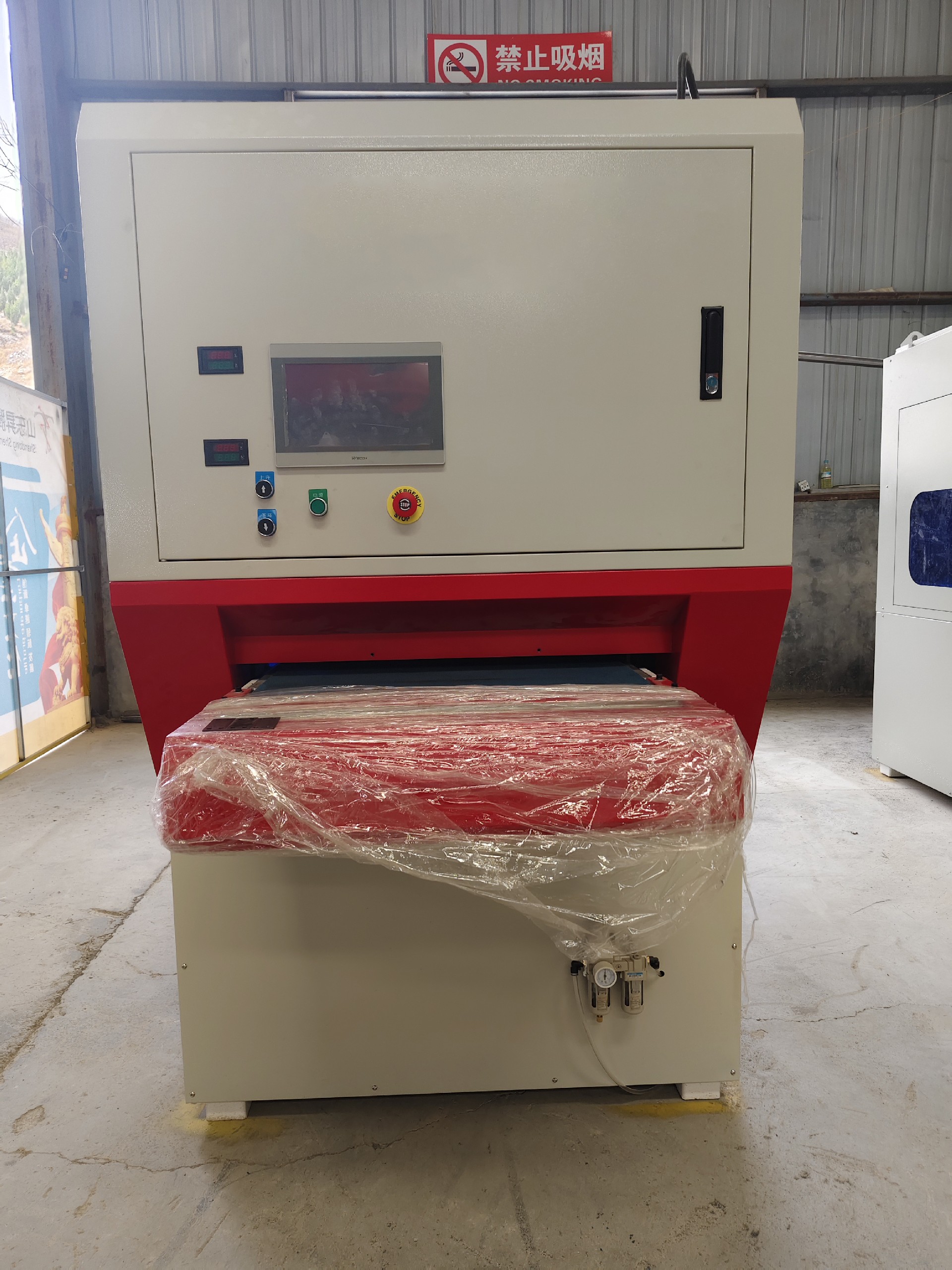 cnc deburring machine 12.jpg